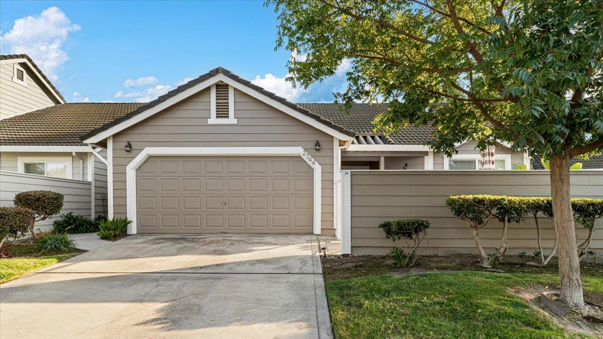 2344 St Lawrence Lane