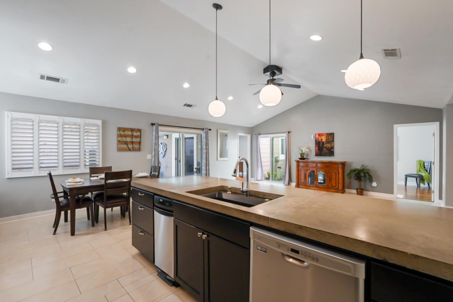 2344 St Lawrence Lane