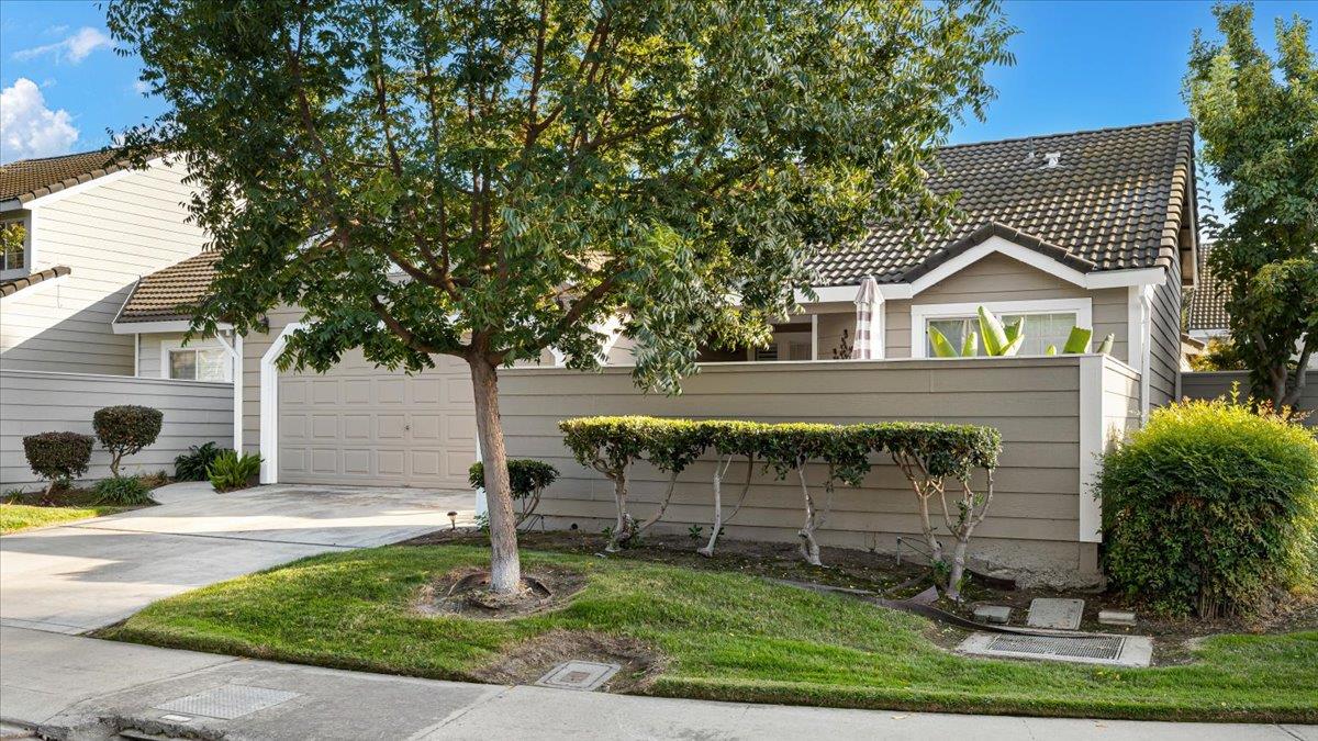 2344 St Lawrence Lane