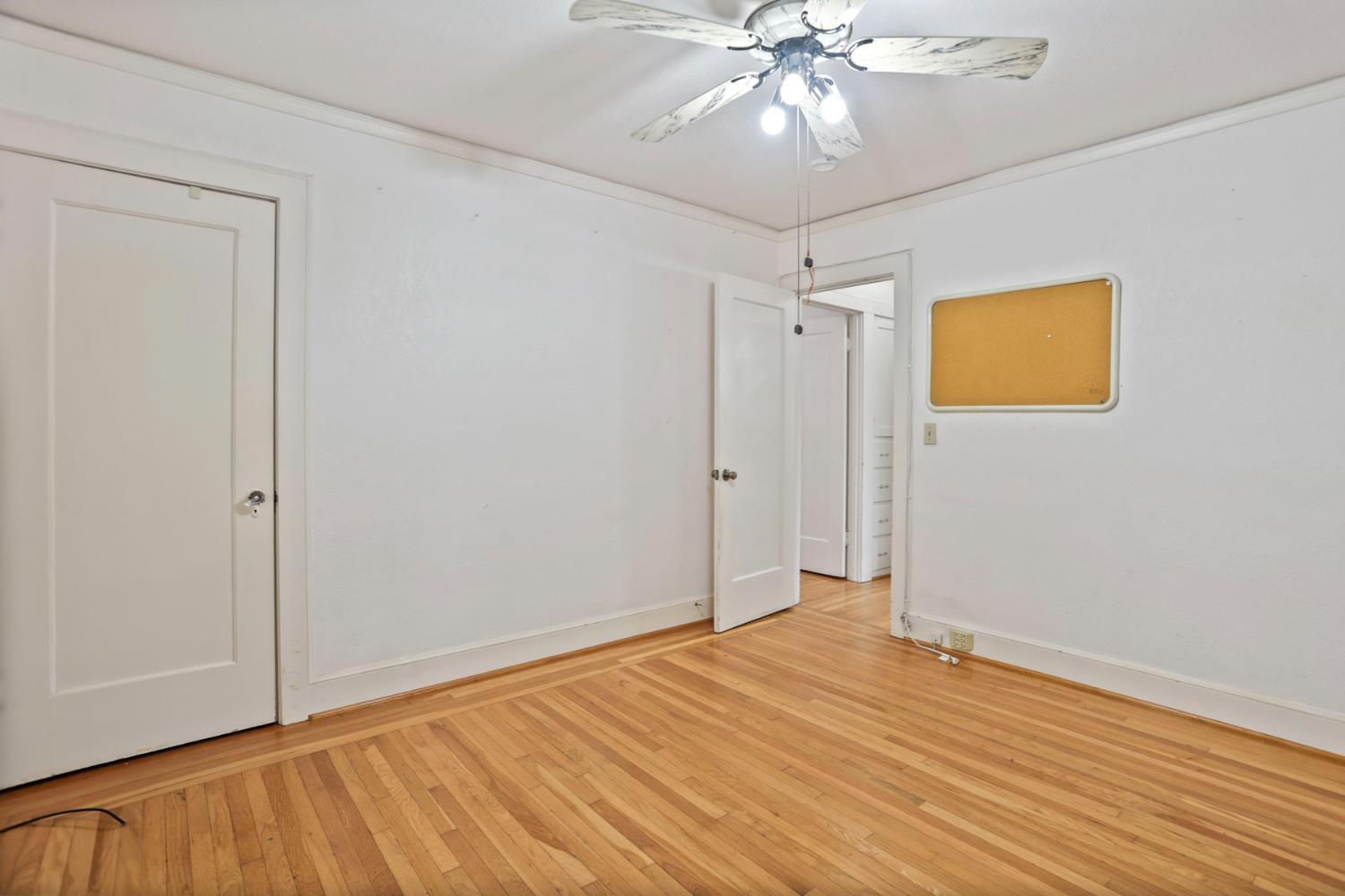 1719 W Willow Street