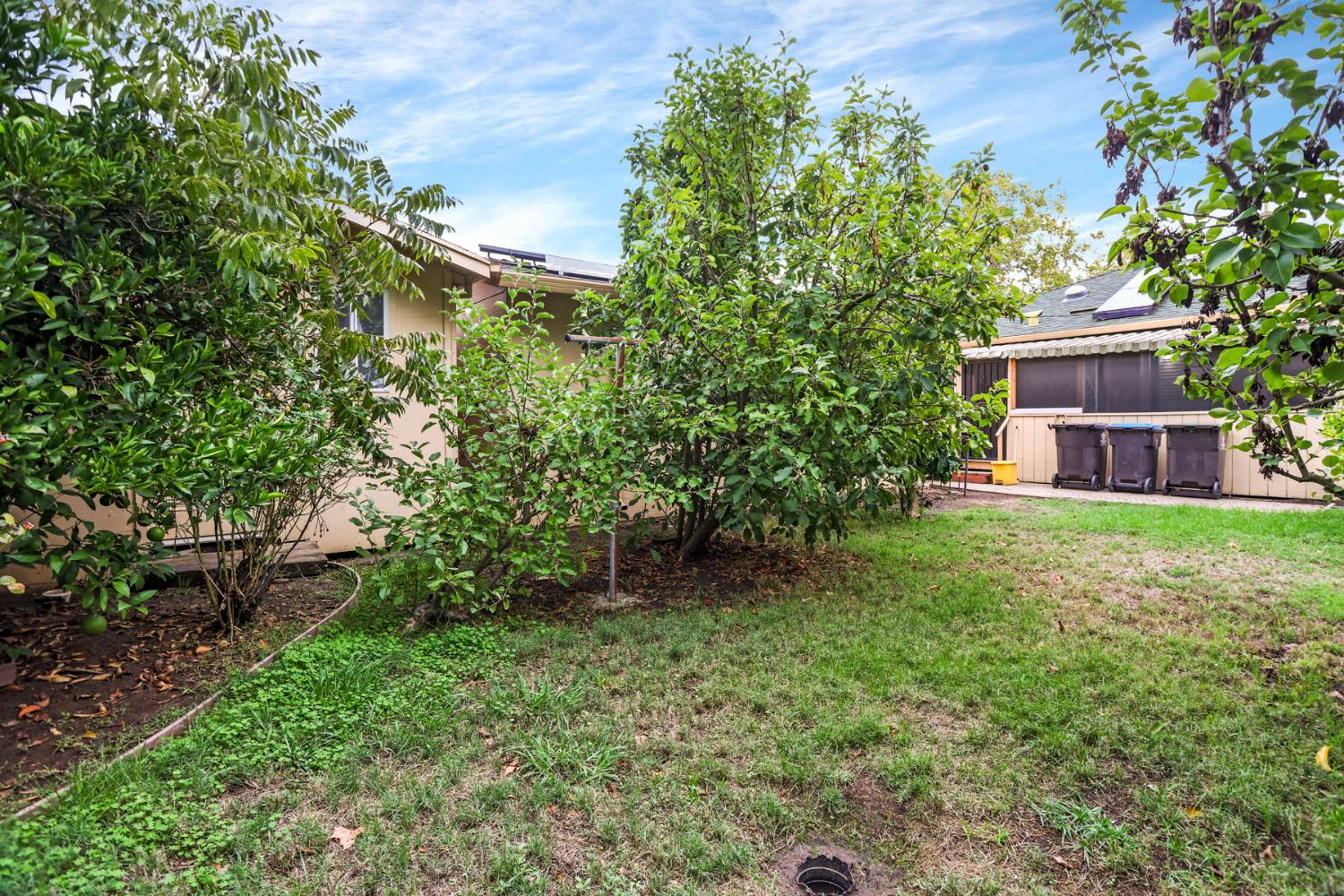 1719 W Willow Street