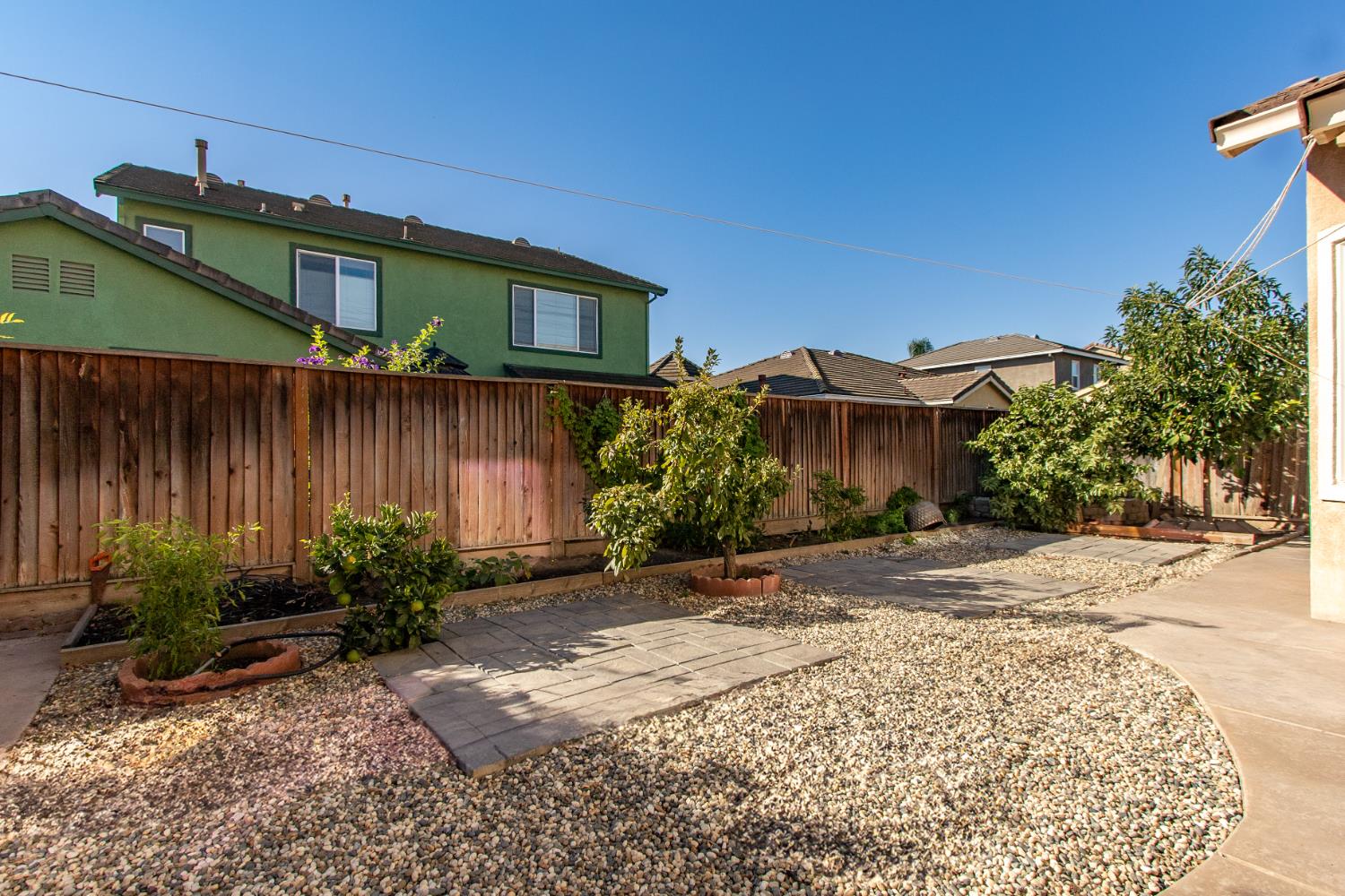 1920 Trail Way