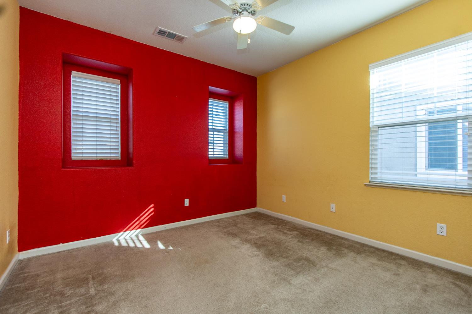 1920 Trail Way