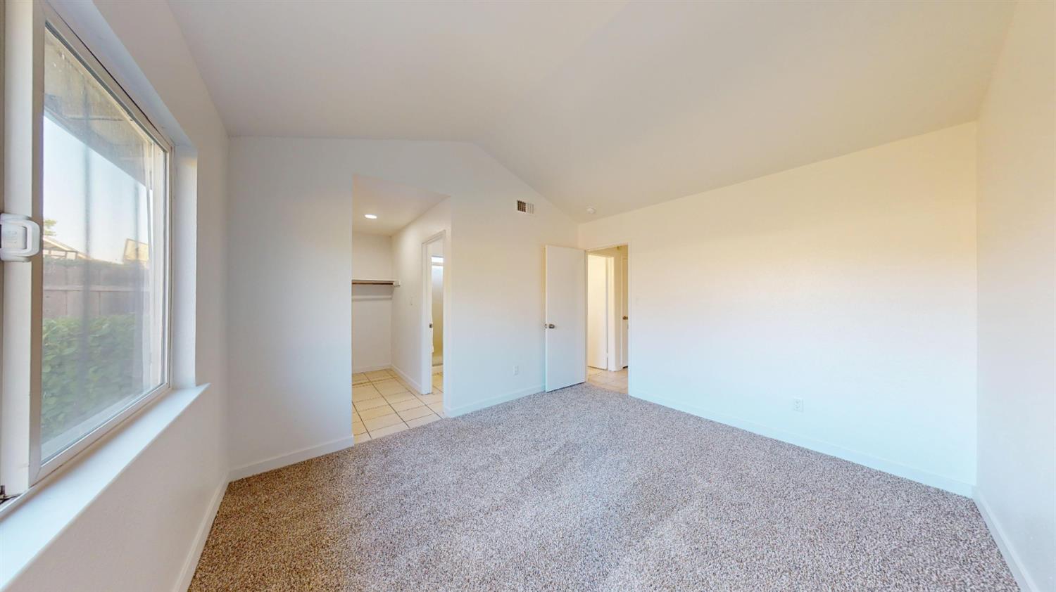 2004 Presidio Avenue