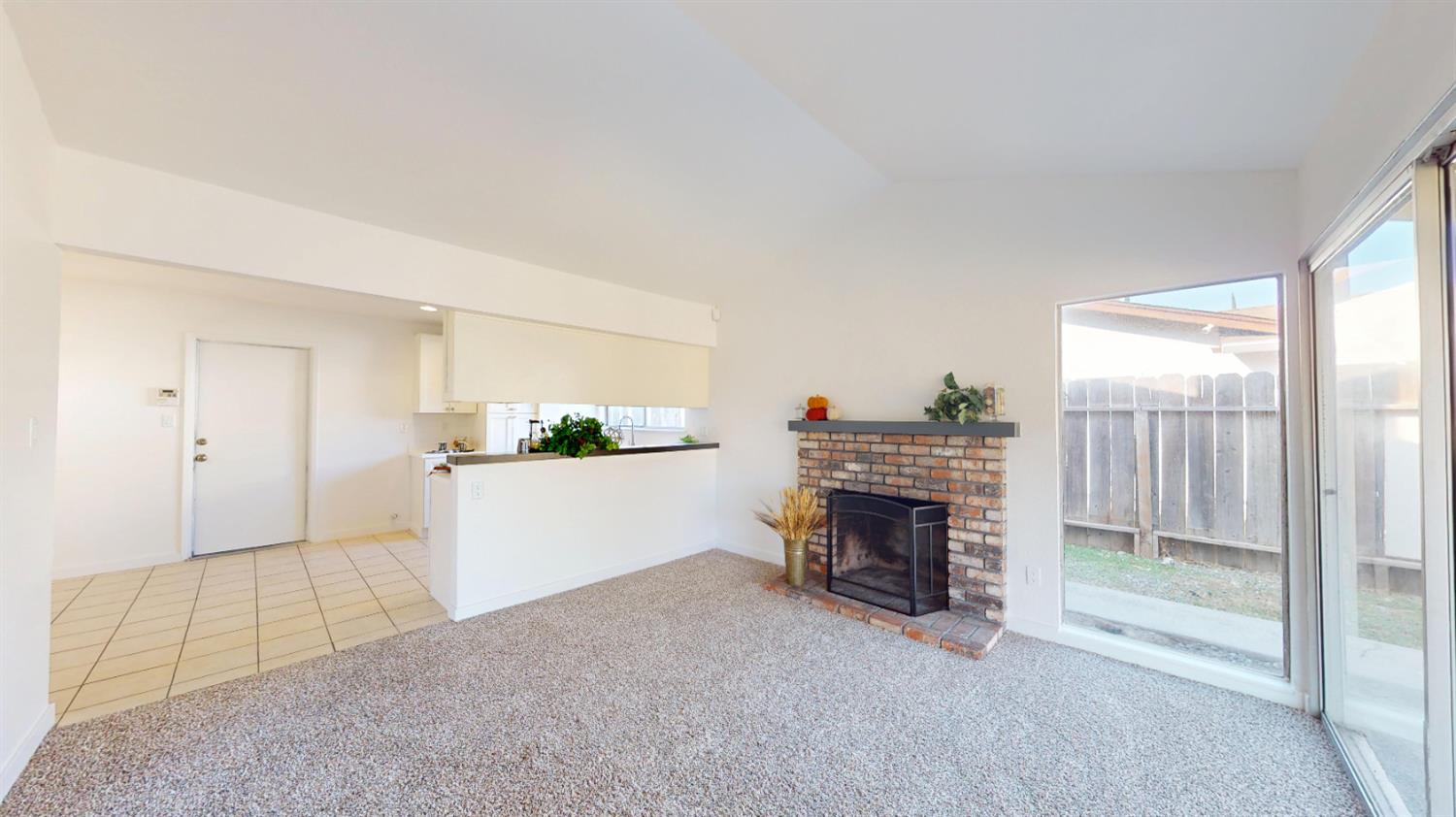 2004 Presidio Avenue