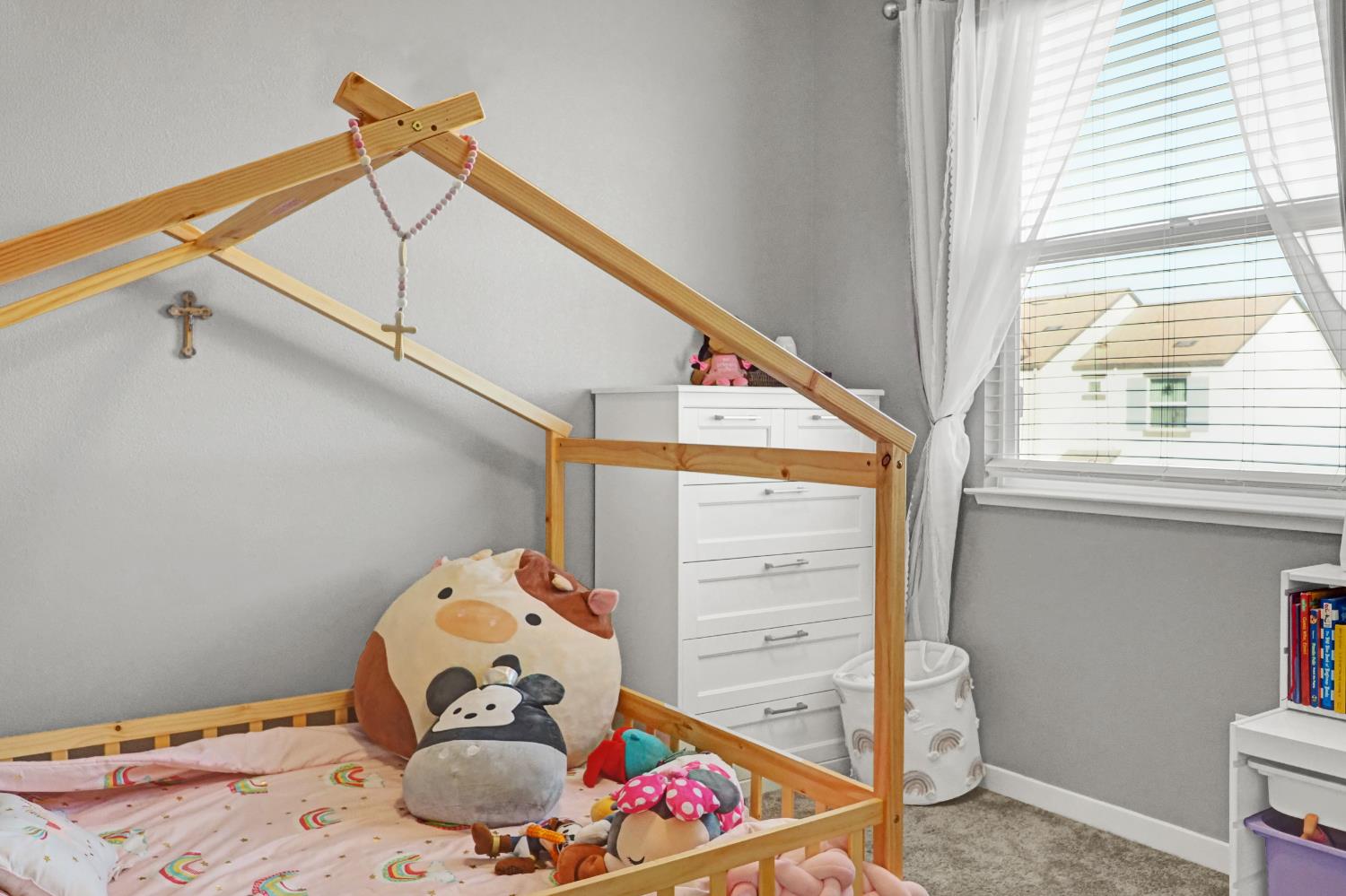 1274 Golden Angel Way