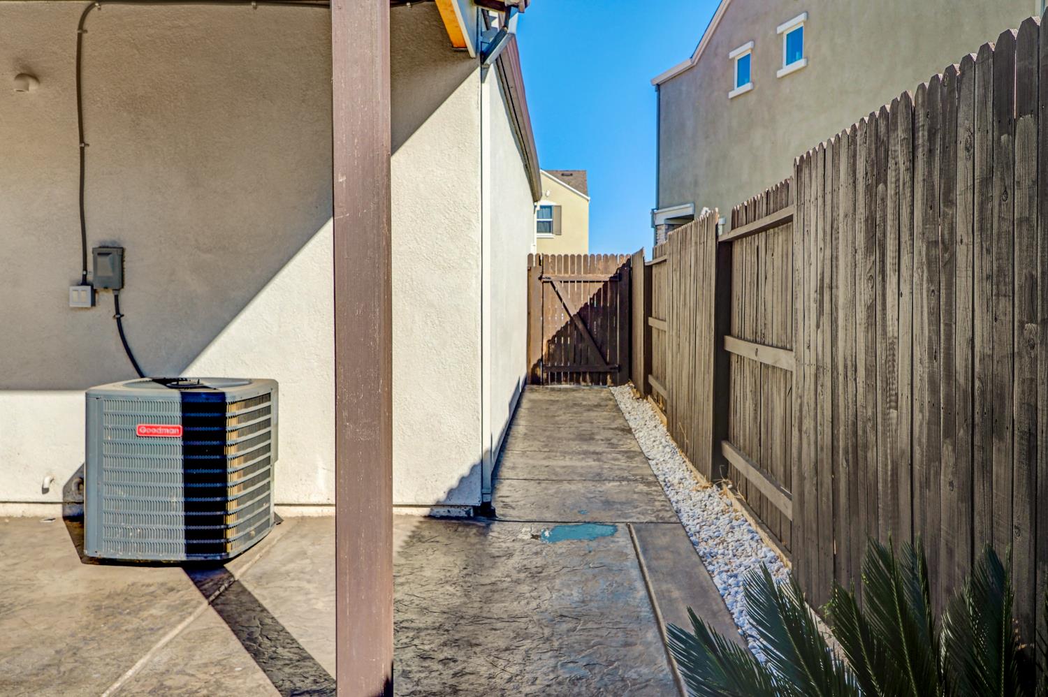 1274 Golden Angel Way