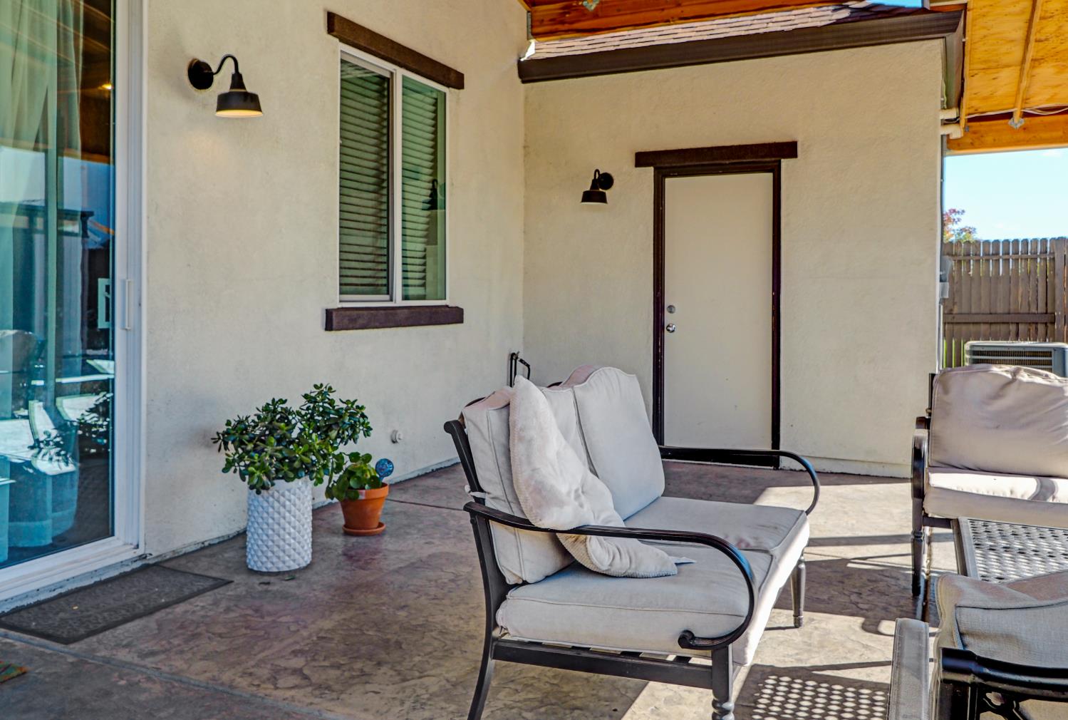 1274 Golden Angel Way