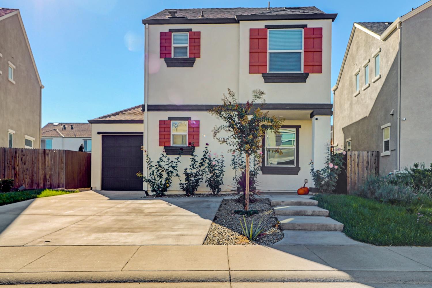 1274 Golden Angel Way