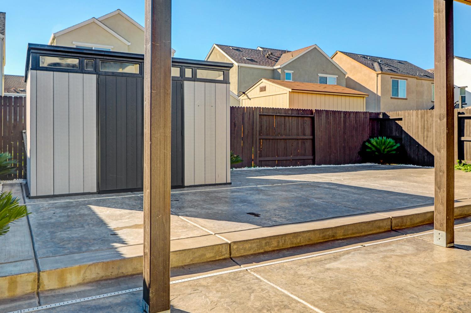 1274 Golden Angel Way