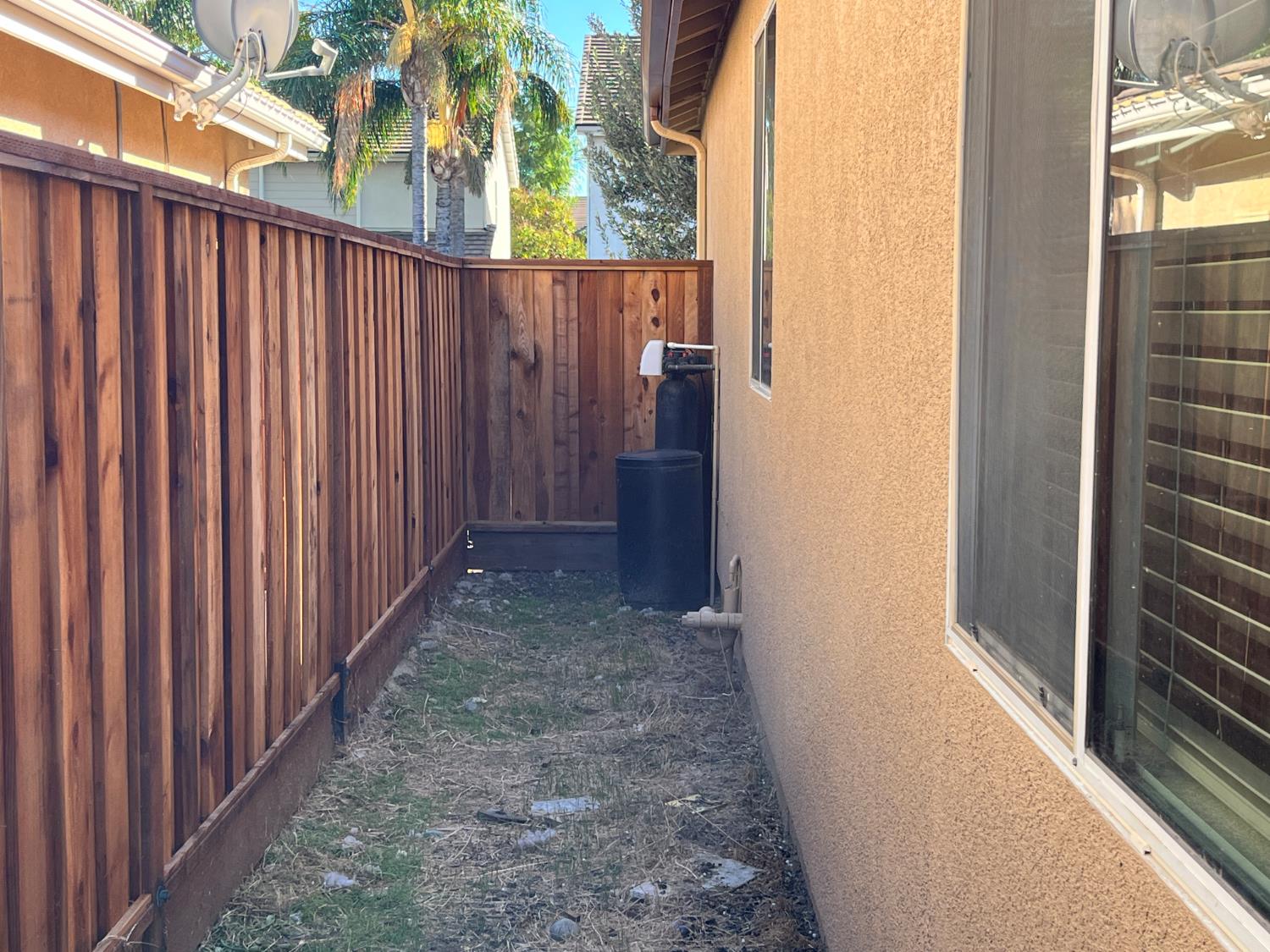 1117 Marsh Wren Court