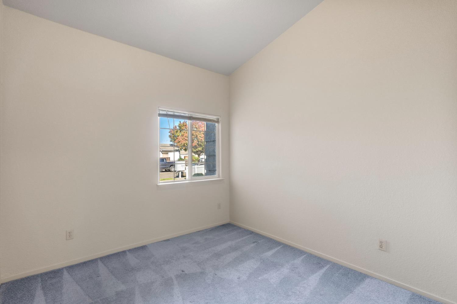 1148 Highlands Park Drive