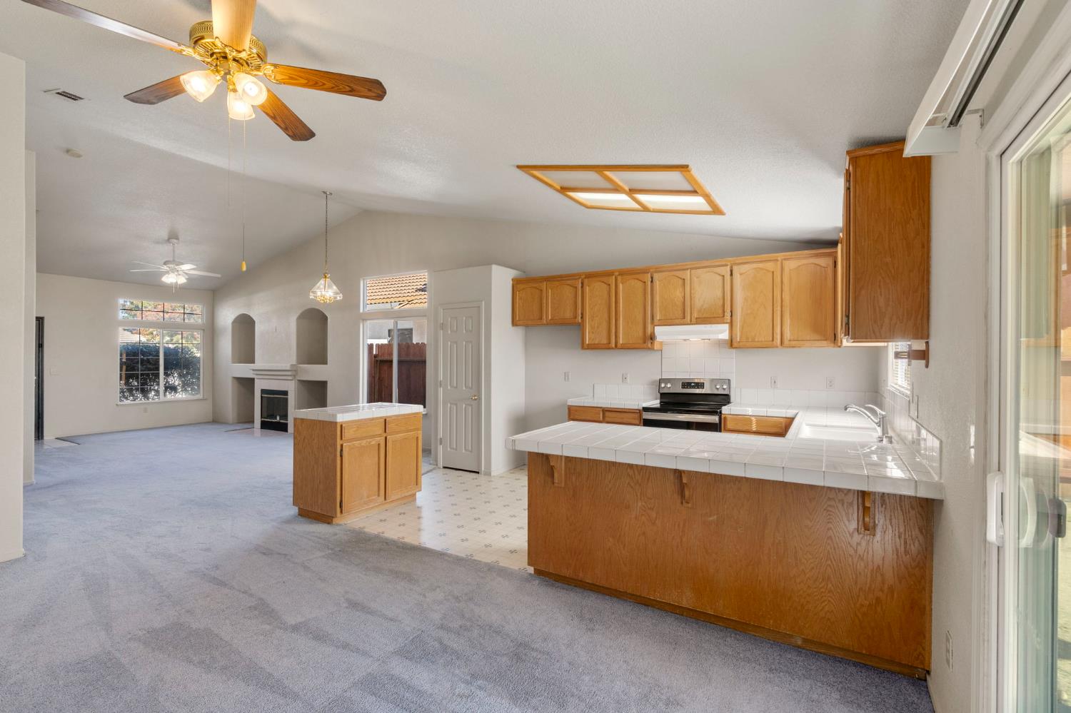 1148 Highlands Park Drive