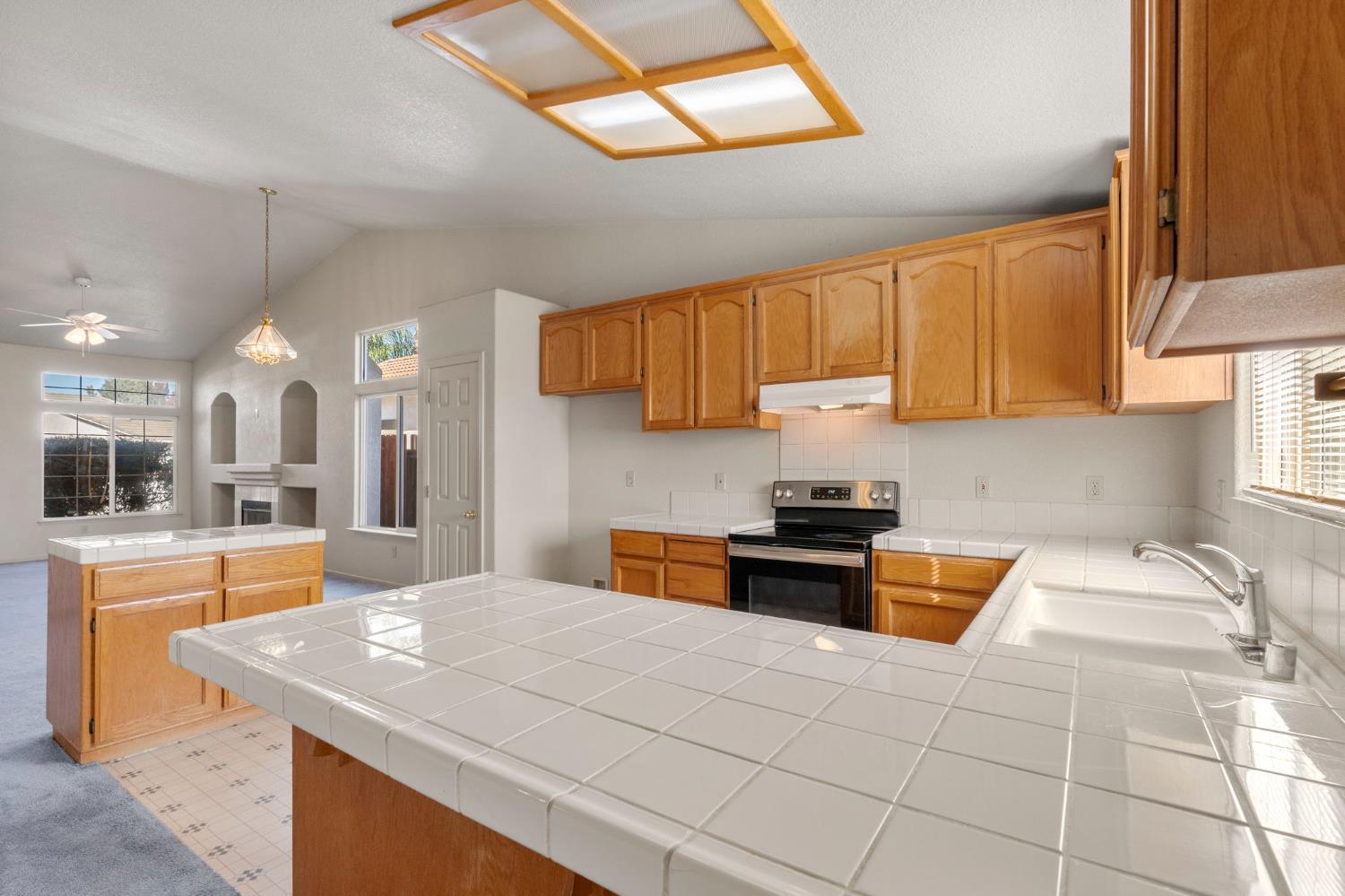 1148 Highlands Park Drive