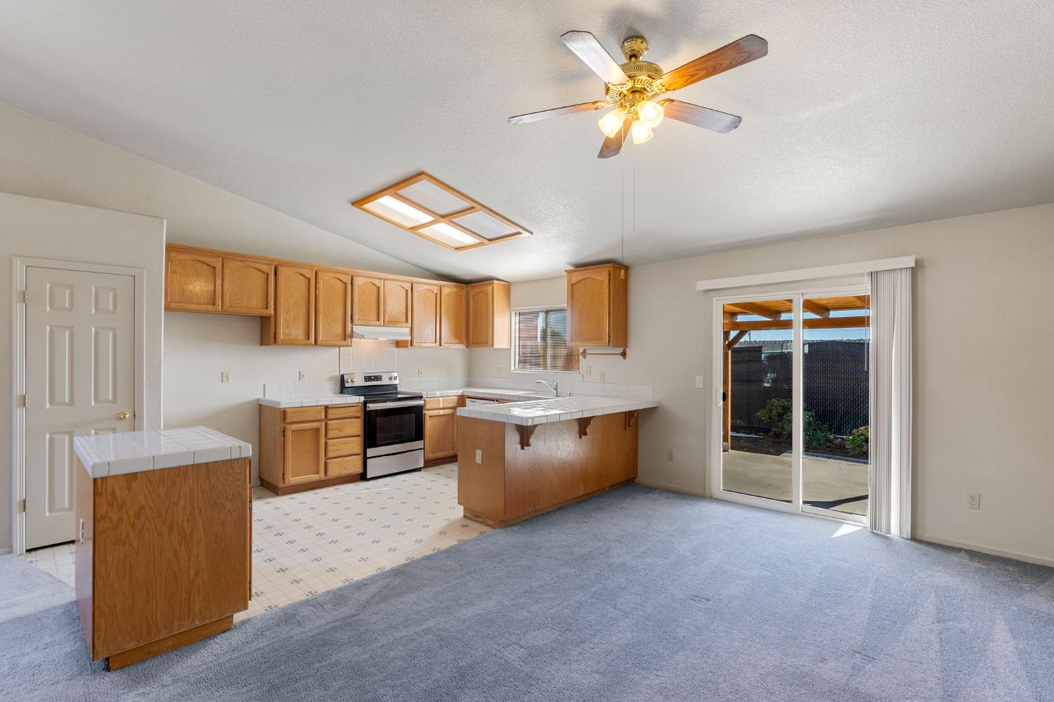 1148 Highlands Park Drive