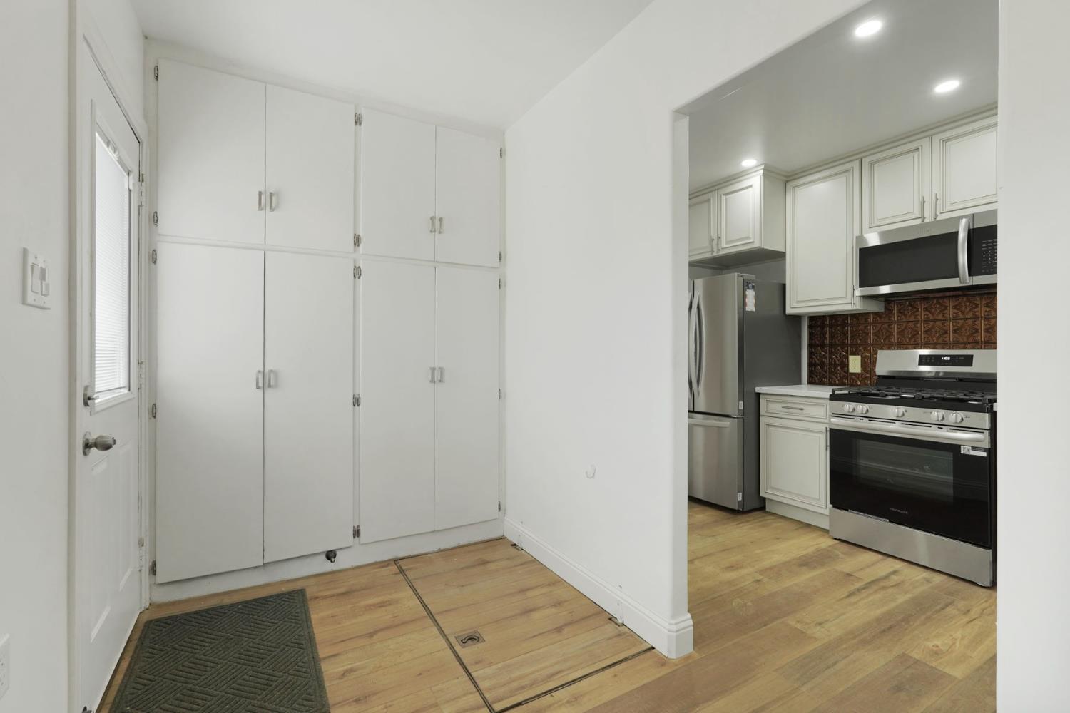 230 N Garfield Street