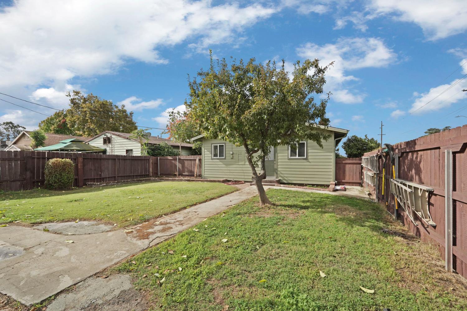 230 N Garfield Street