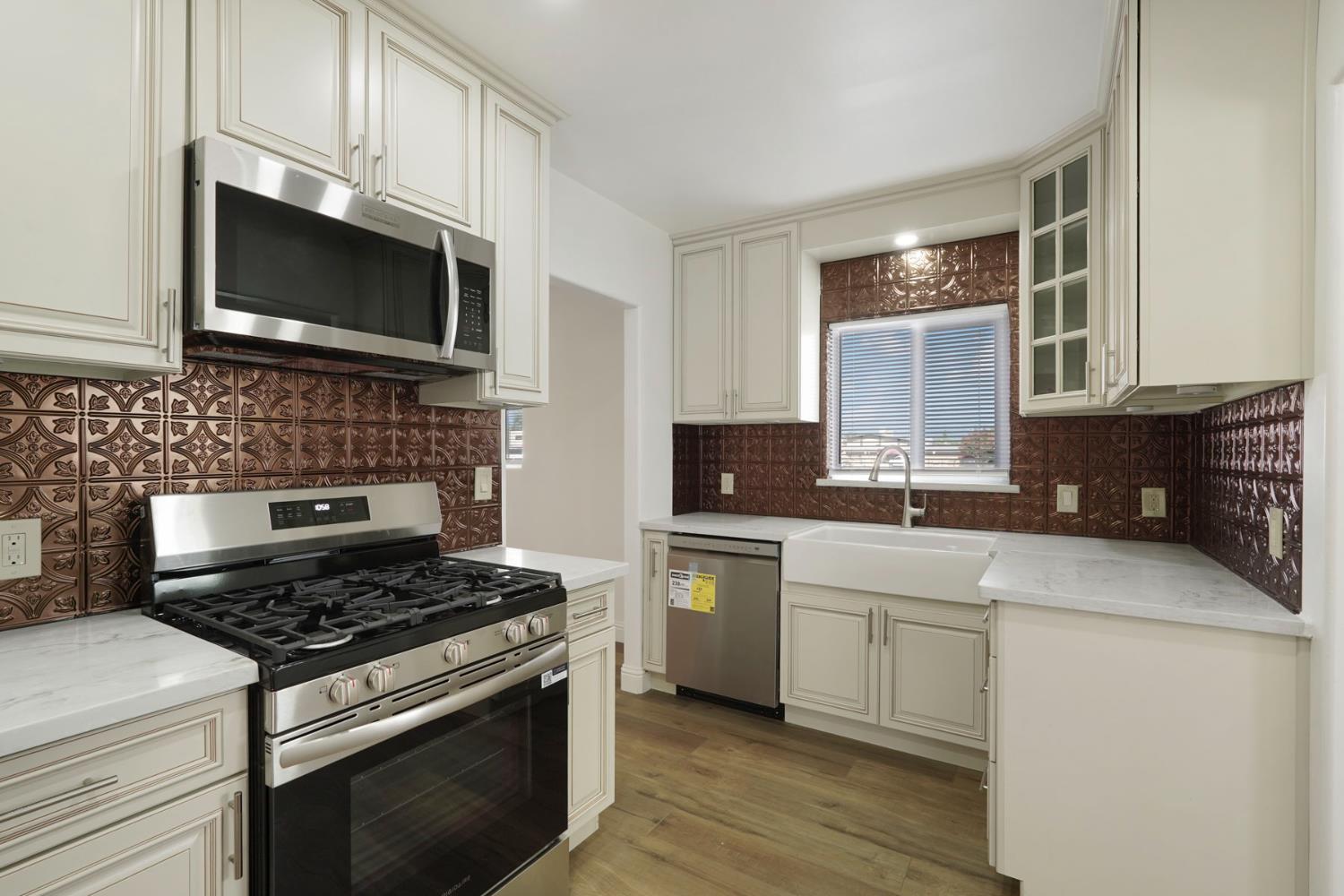 230 N Garfield Street