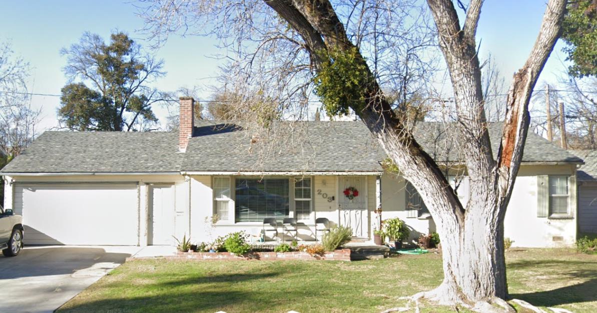 203 las palmas ave