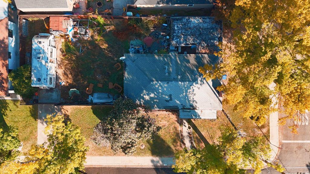 927 E Fairmont Avenue