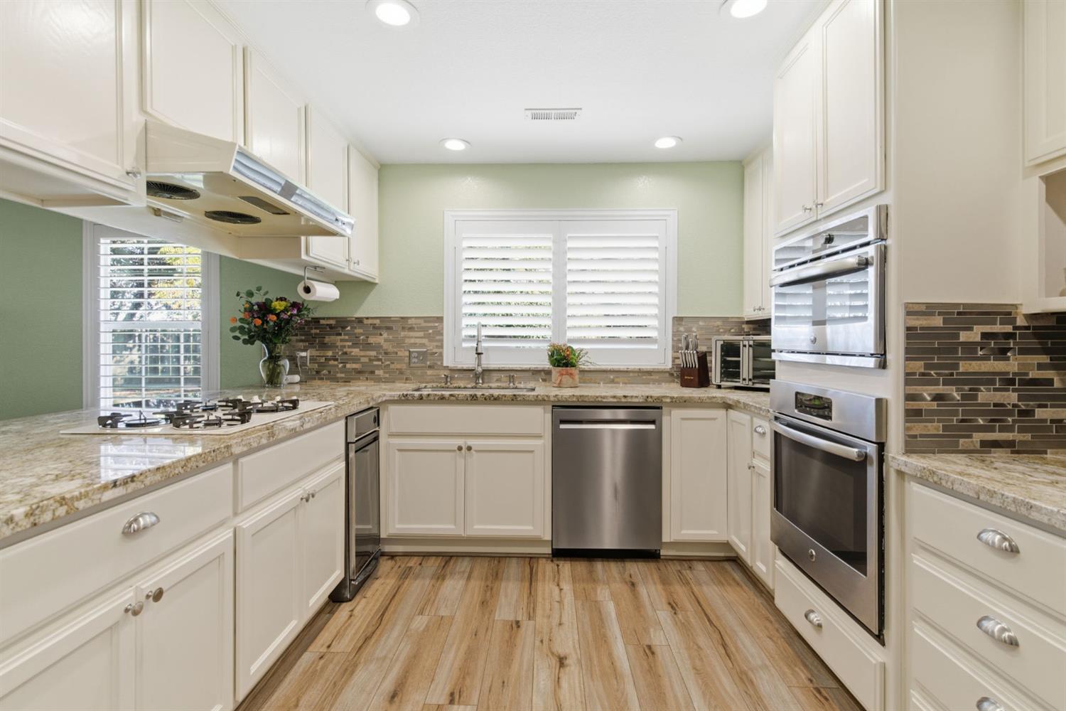 12427 Terrace View Court