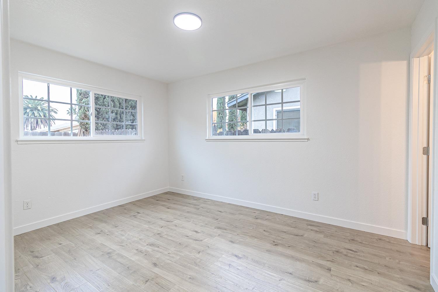 3314 Uranus Drive