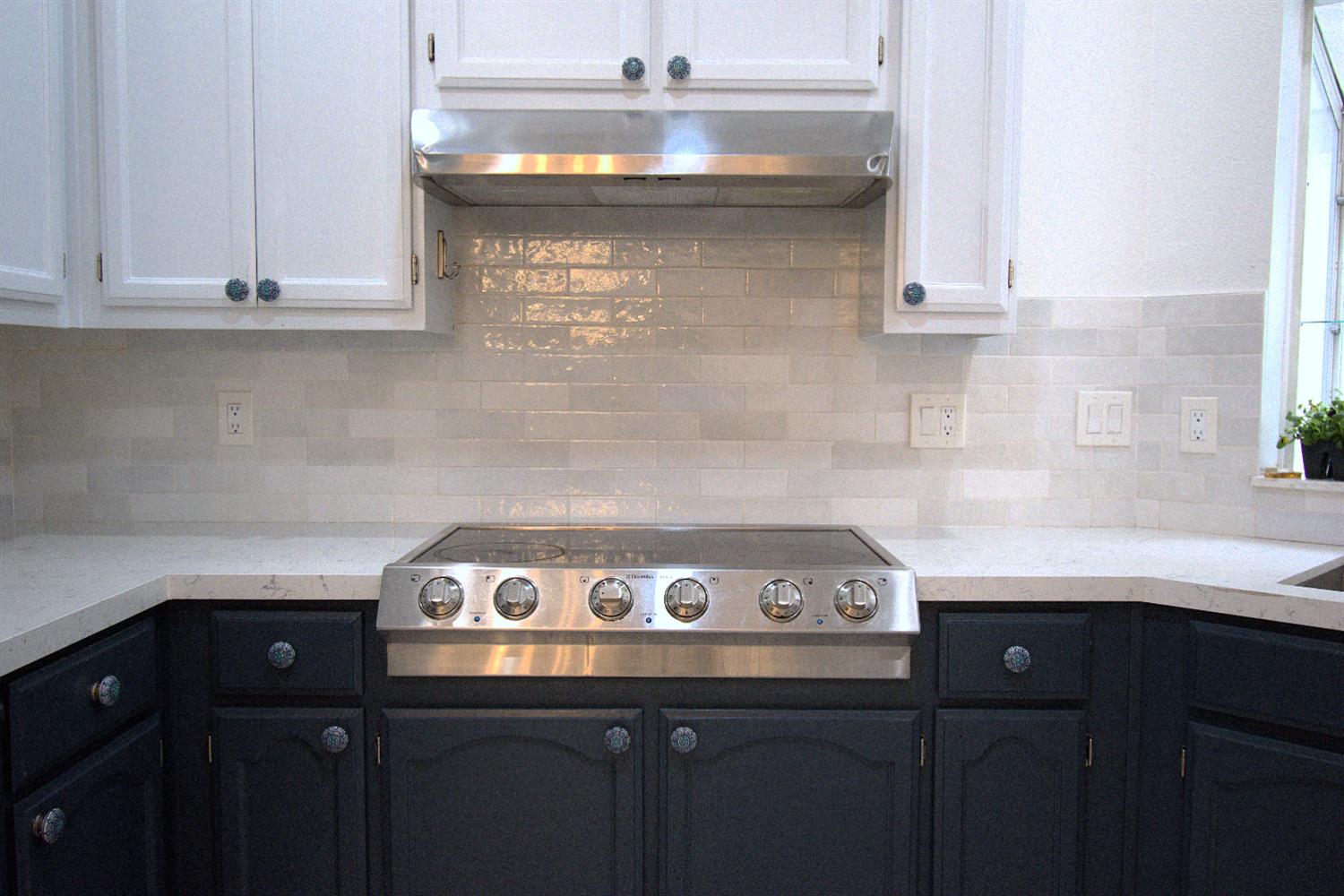 1500 Scenic Drive 12