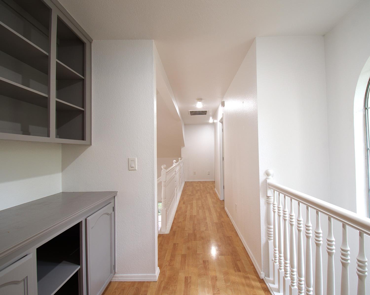 1500 Scenic Drive 12