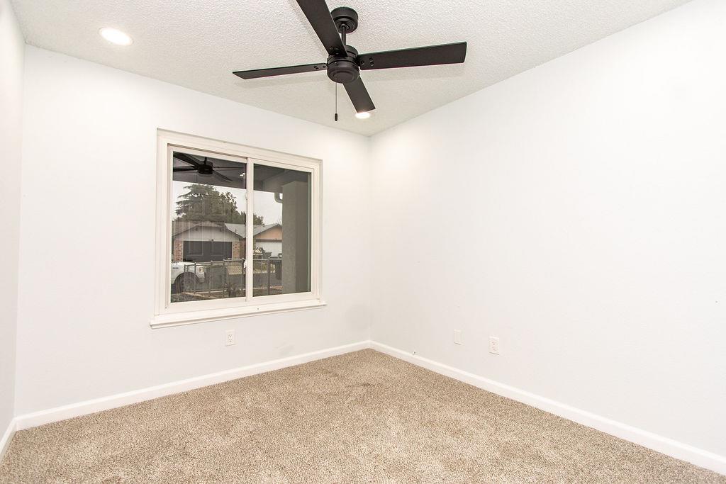 2016 Scotch Pine Drive