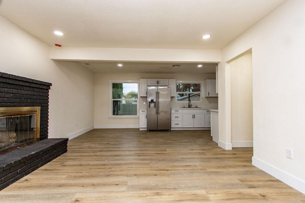 1413 Del Monte Avenue