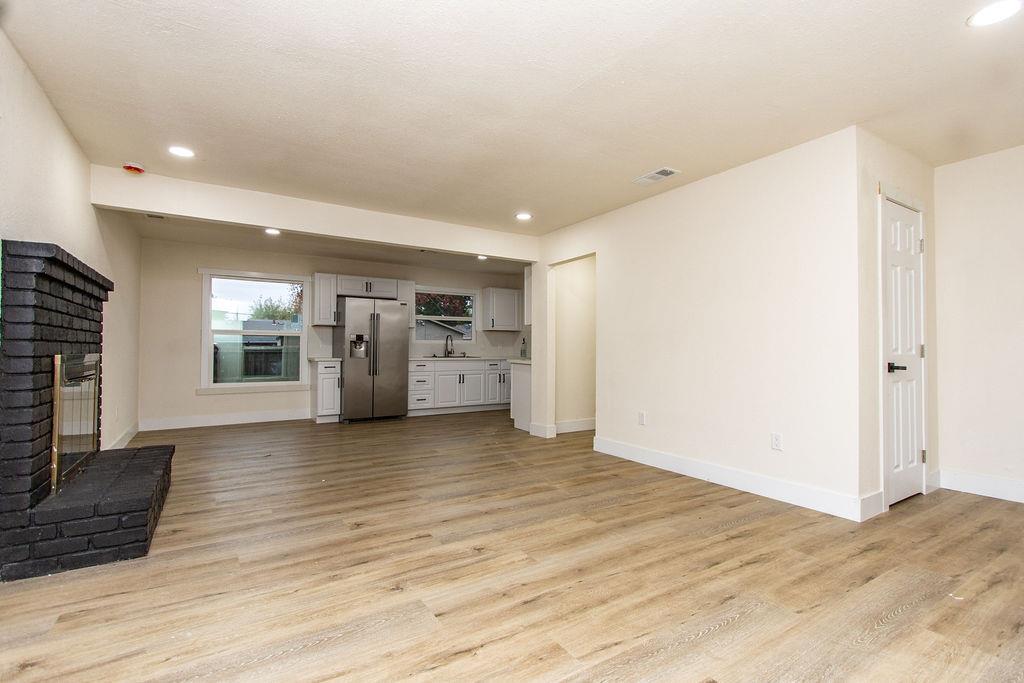 1413 Del Monte Avenue