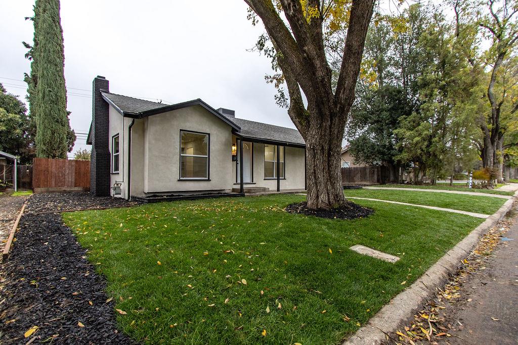 1413 Del Monte Avenue