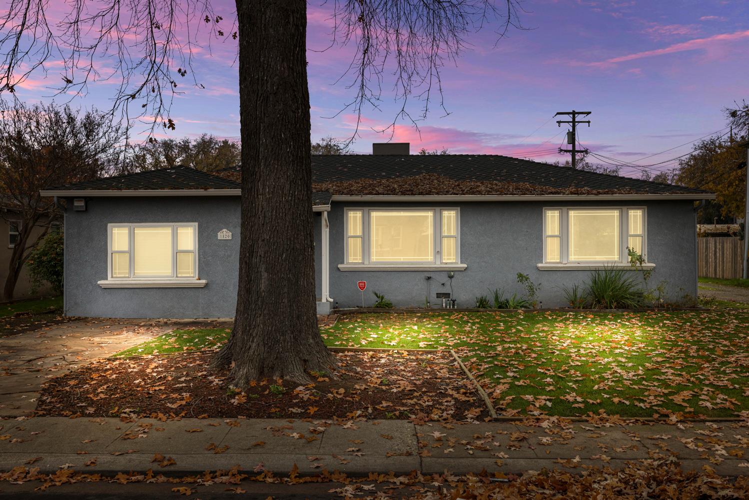 1820 Julian Avenue