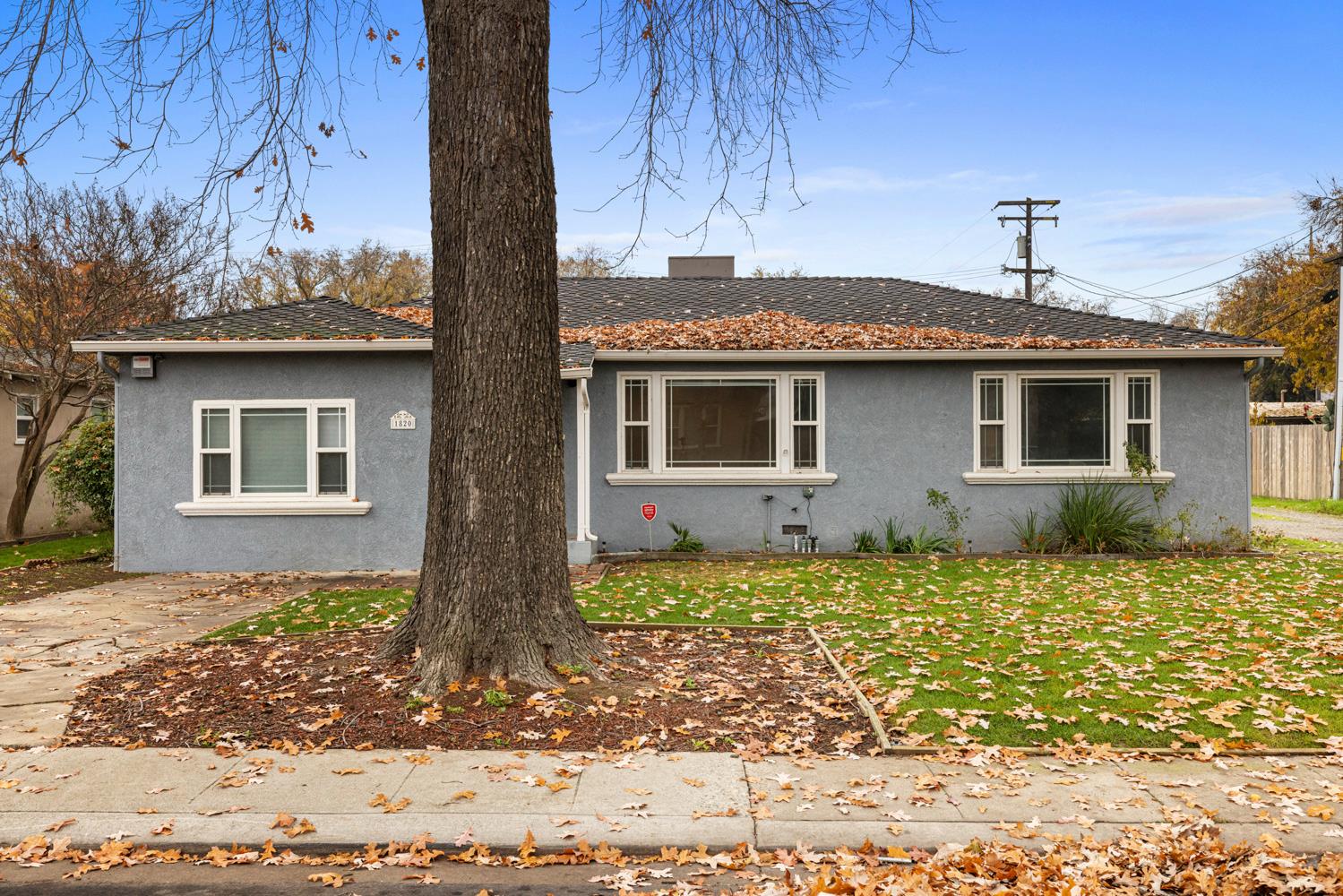 1820 Julian Avenue