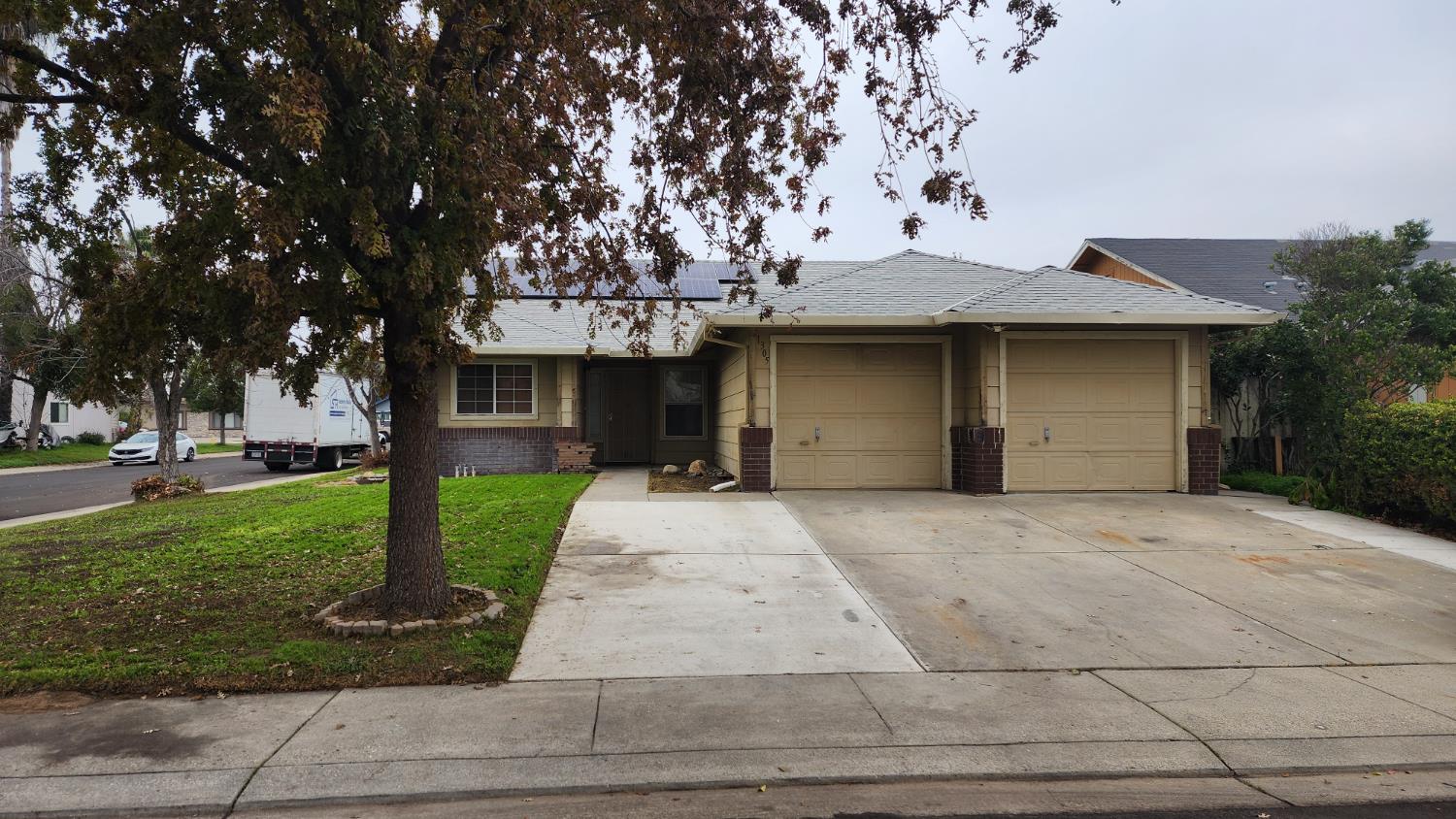 1305 Levi Drive