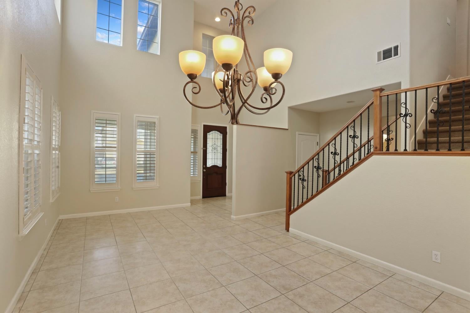 2805 Amir Drive