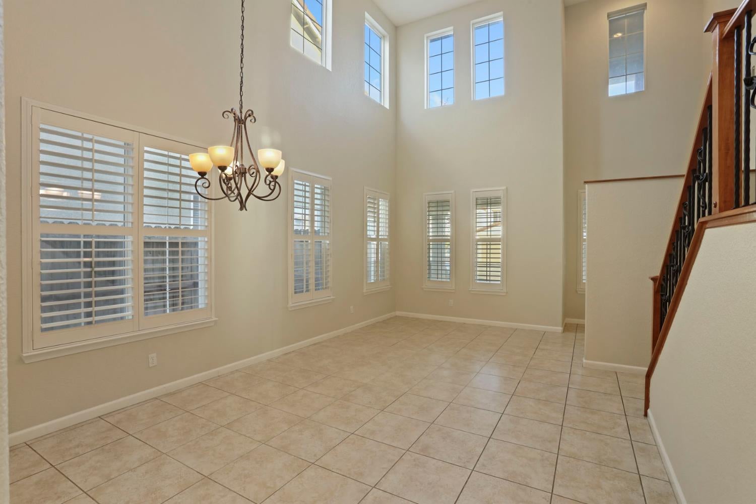 2805 Amir Drive