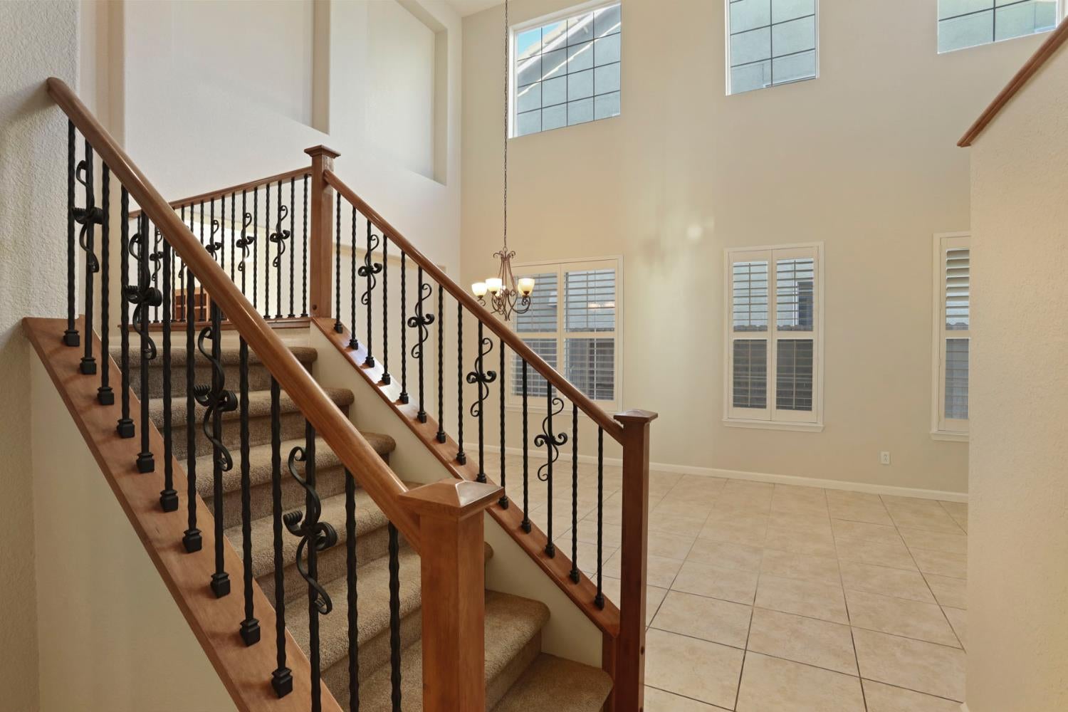 2805 Amir Drive