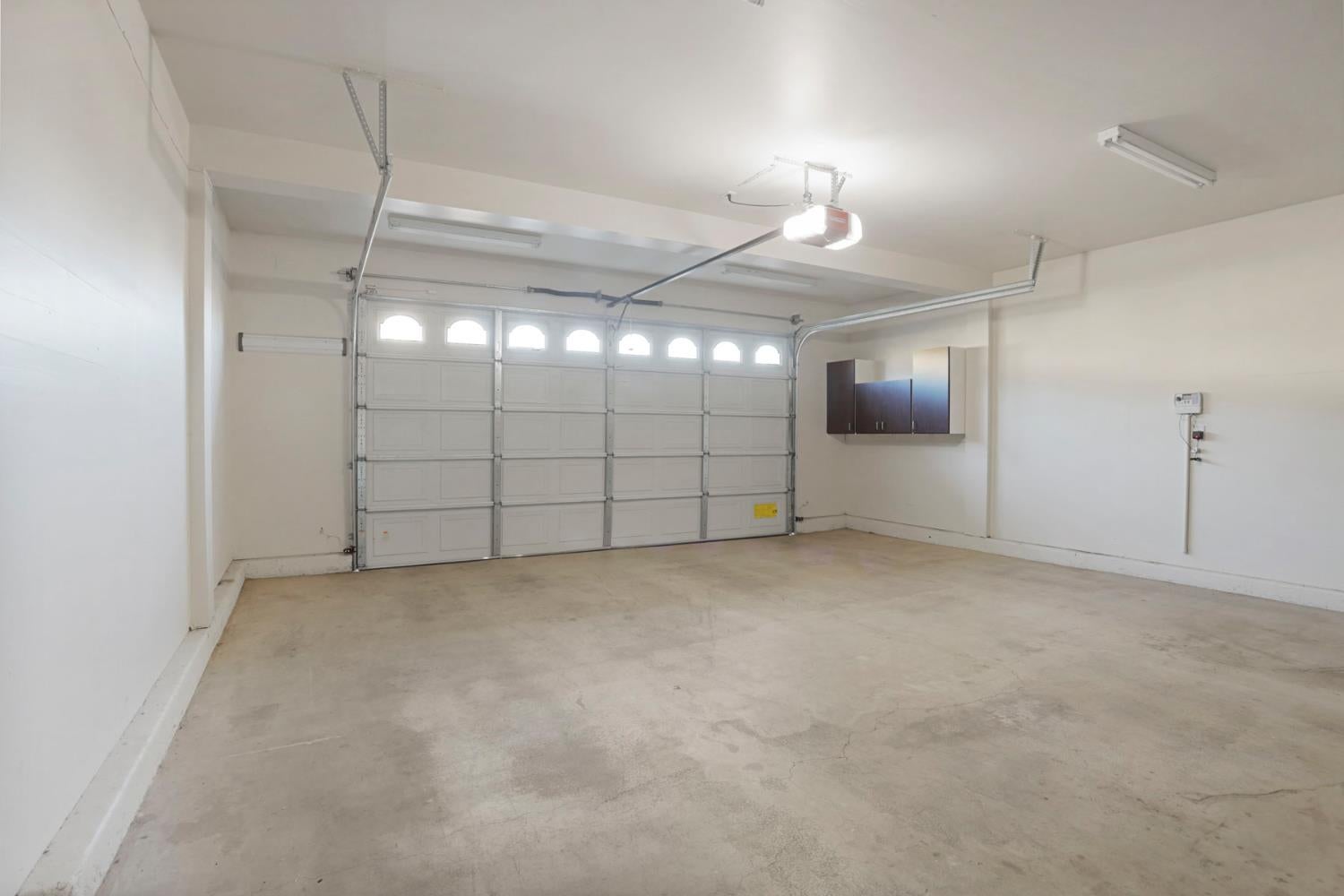 2805 Amir Drive