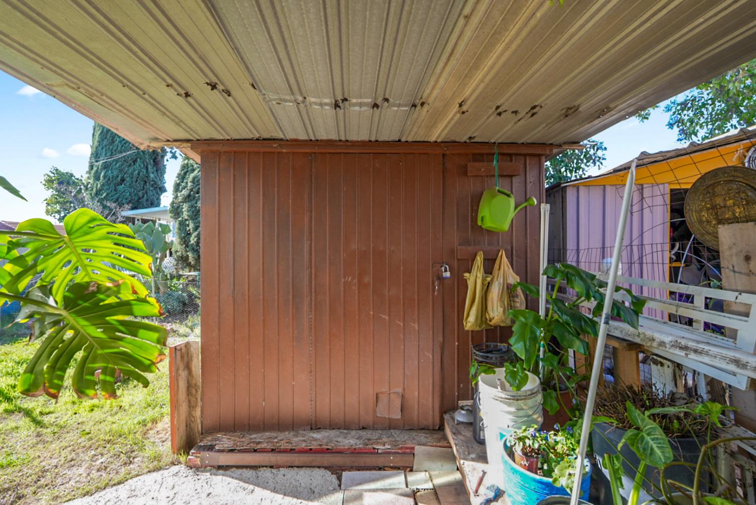 4143 Yosemite Boulevard C14