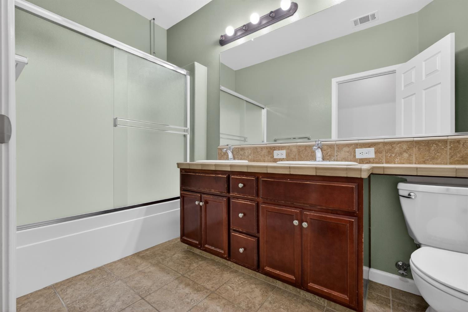 2310 Black Oak Street