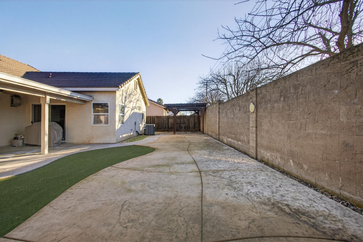 2310 Black Oak Street