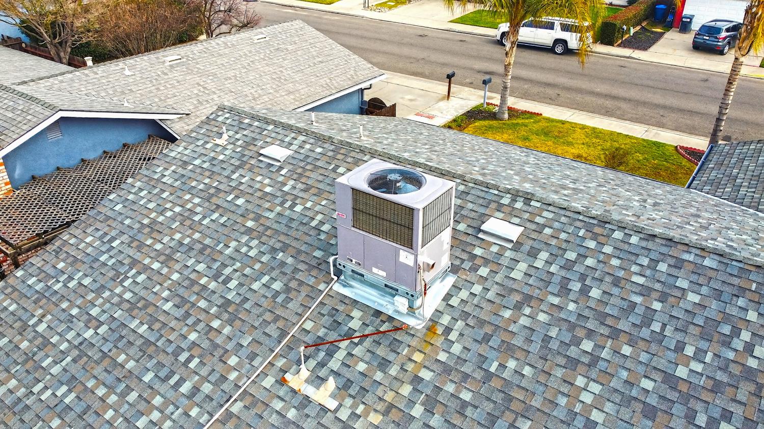 2405 NE Bucknell Street