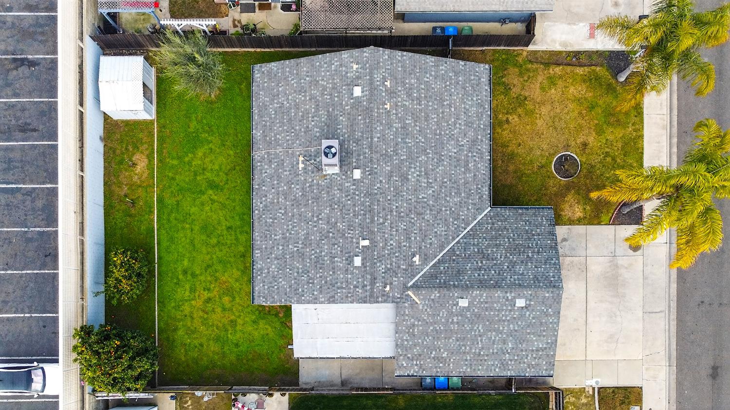 2405 NE Bucknell Street