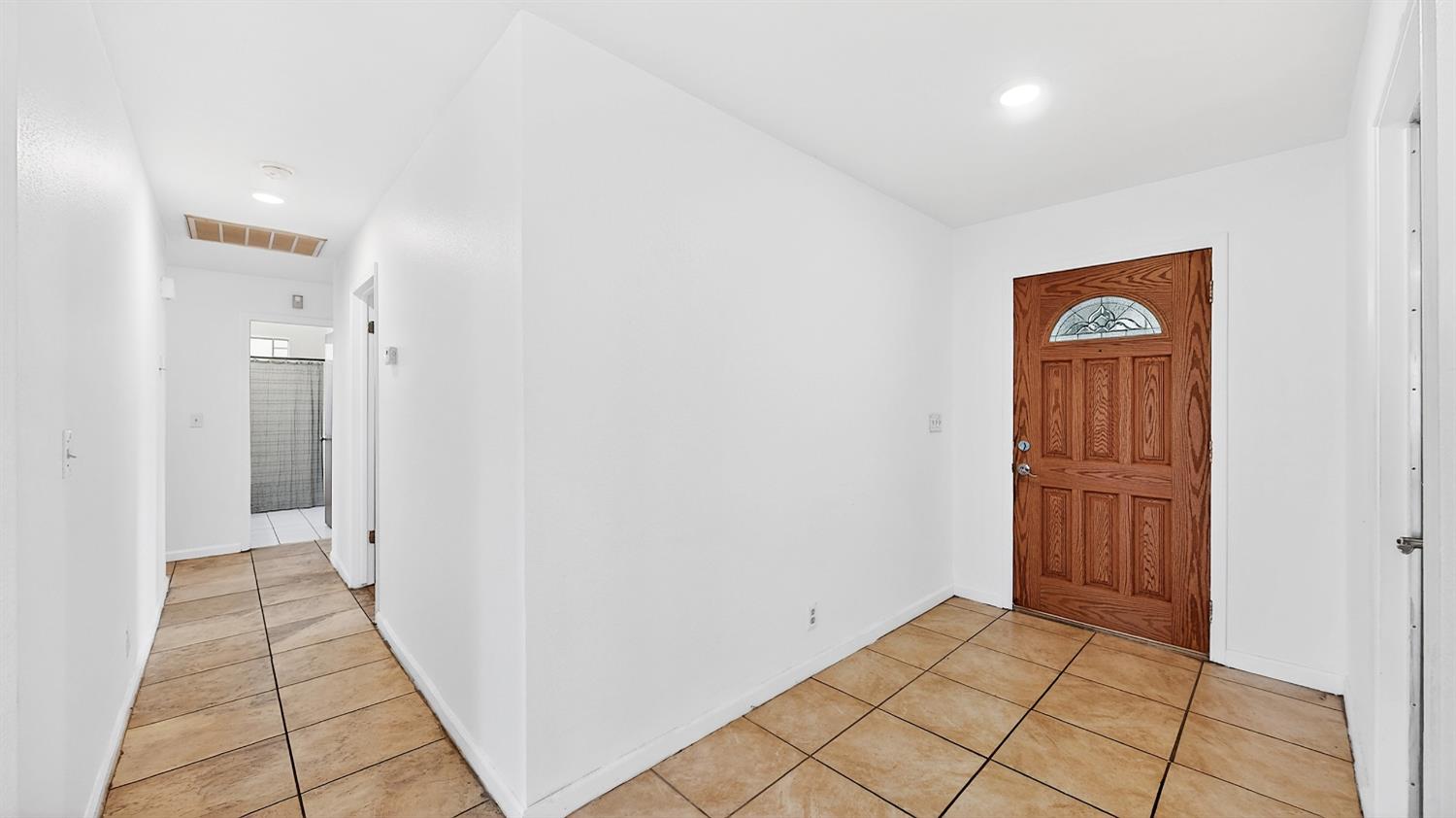 2405 NE Bucknell Street