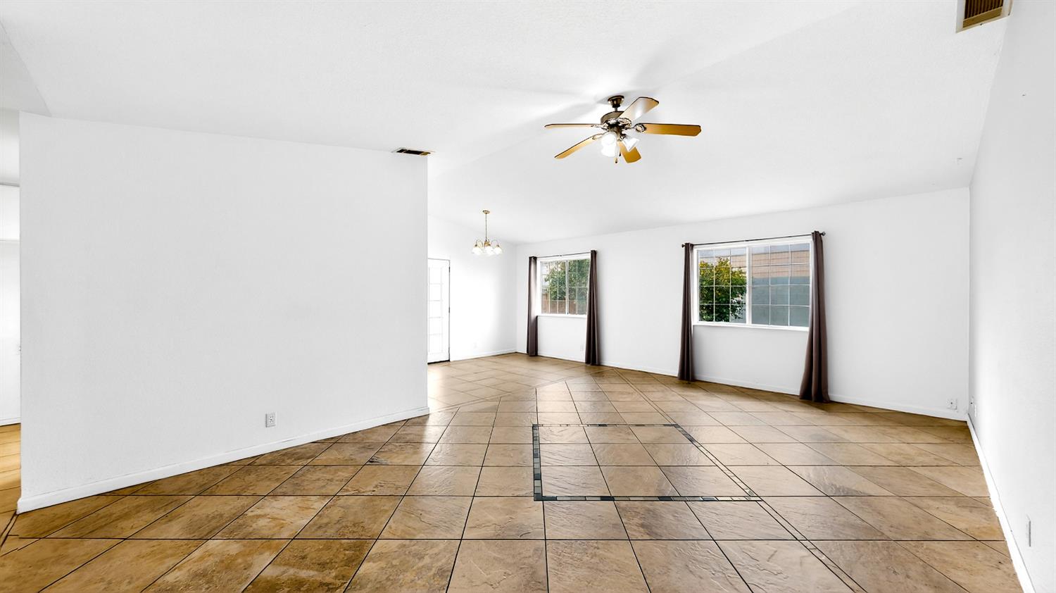 2405 NE Bucknell Street