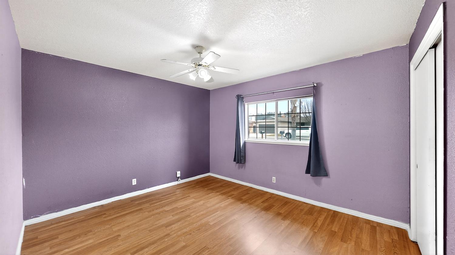 2405 NE Bucknell Street