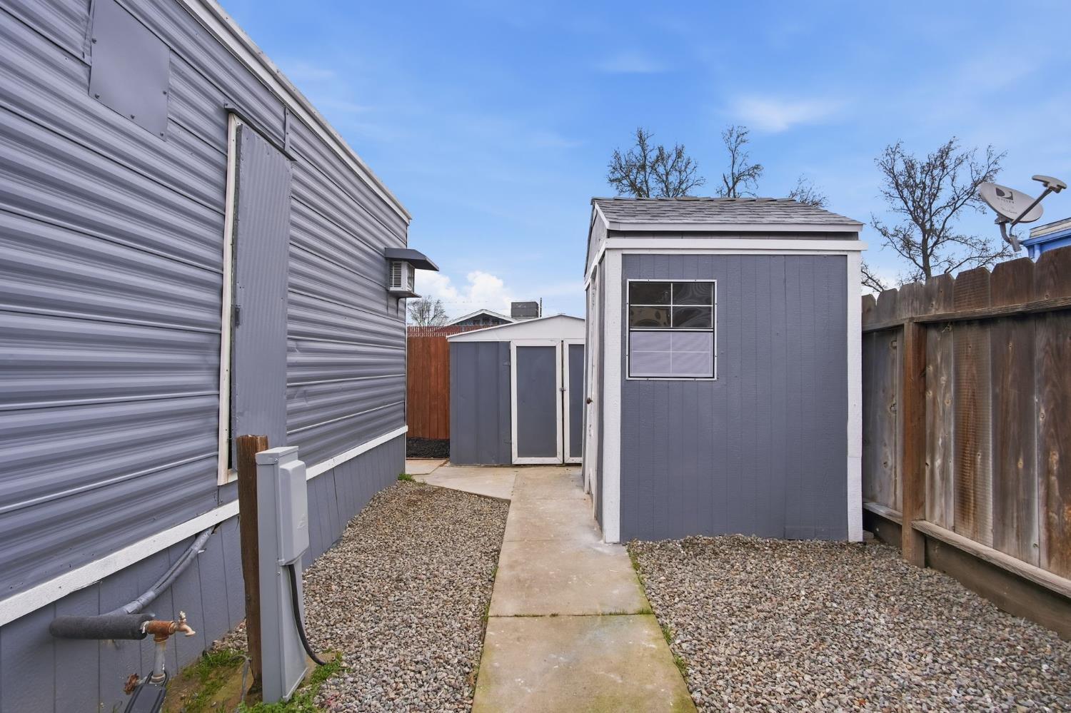 1225 Magic Sands Way