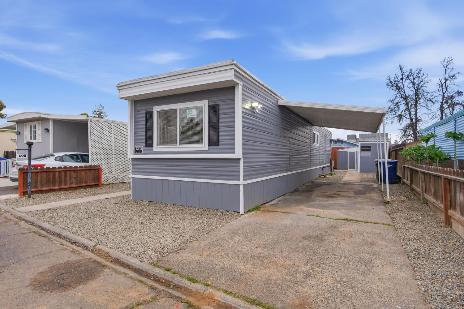 1225 Magic Sands Way