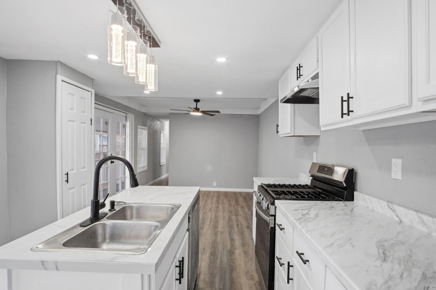 1225 Magic Sands Way